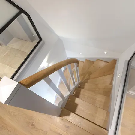 Semesterbostad Westport List